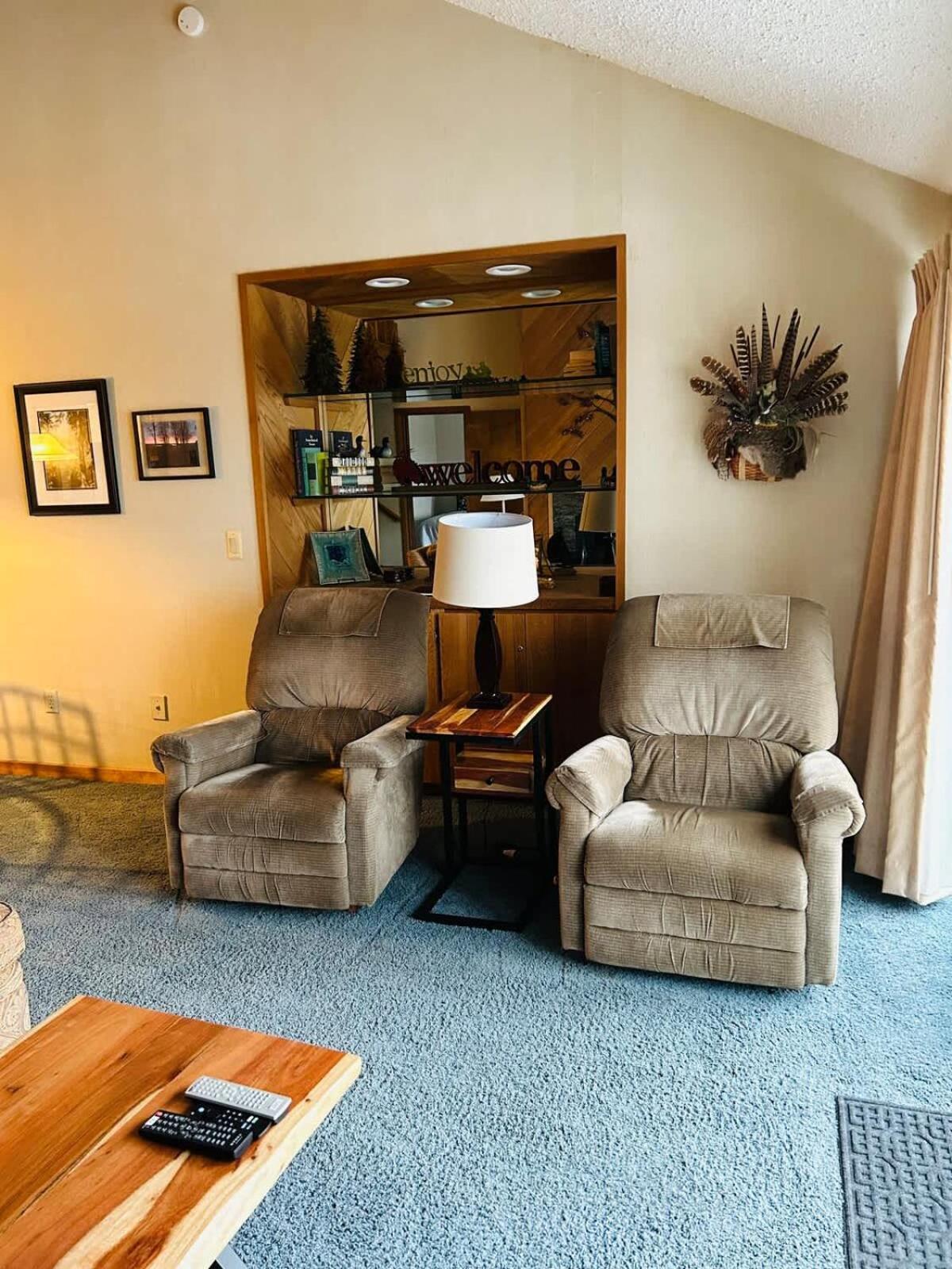 Top Floor Luxury, Sauna, Private Pool, Lake Bellaire Beach, 5 Beds, 4 Full Bath 外观 照片